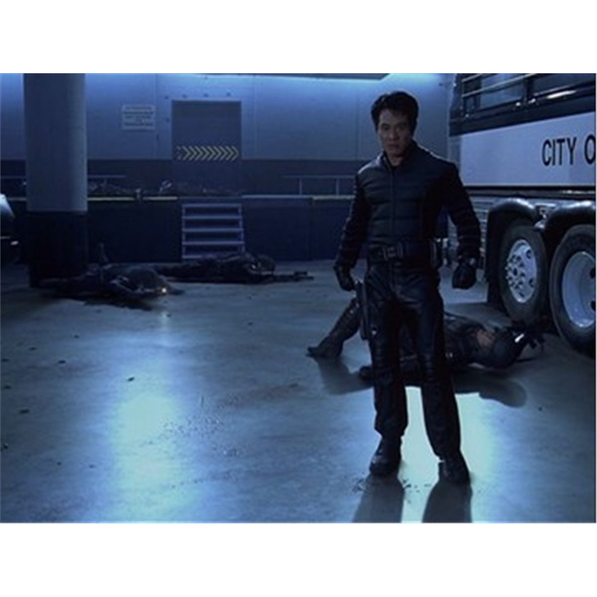 Jet Li Complete Costume from The One