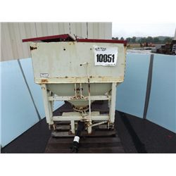 SEED/FERTILIZER BROADCASTER