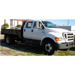 2006 FORD F750 CREWCAB S/A FLATBED