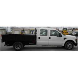 2008 FORD F350 CREWCAB FLATBED