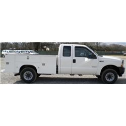 2003 FORD F250 4X4 EXTENDED CAB SERVICE TRUCK