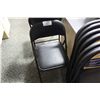 Image 1 : 11 BLACK VINYL FOLDING CHAIRS