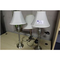 LOT OF 4 LAMPS
