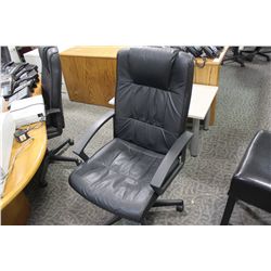 BLACK LEATHER BOARDROOM CHAIR