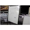 Image 1 : FLIP CHART AND FAN