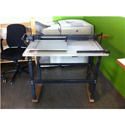 MOBILE LAYOUT/CUTTING TABLE & SMALL PAPER CUTTER
