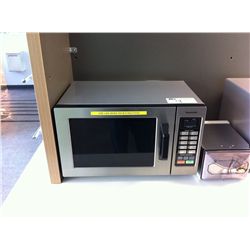 PANASONIC COMMERCIAL GRADE MICROWAVE OVEN
