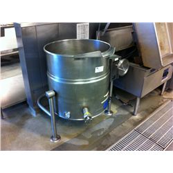 CLEVELAND LARGE CAPACITY TILTING SOUP KETTLE