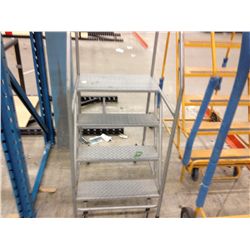 4FT WAREHOUSE STEP