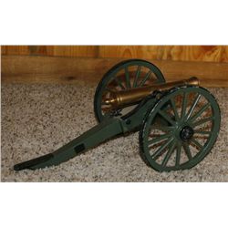 Cannon (non operative) Cool decorative cannon!  Approx. 1/24 scale.
