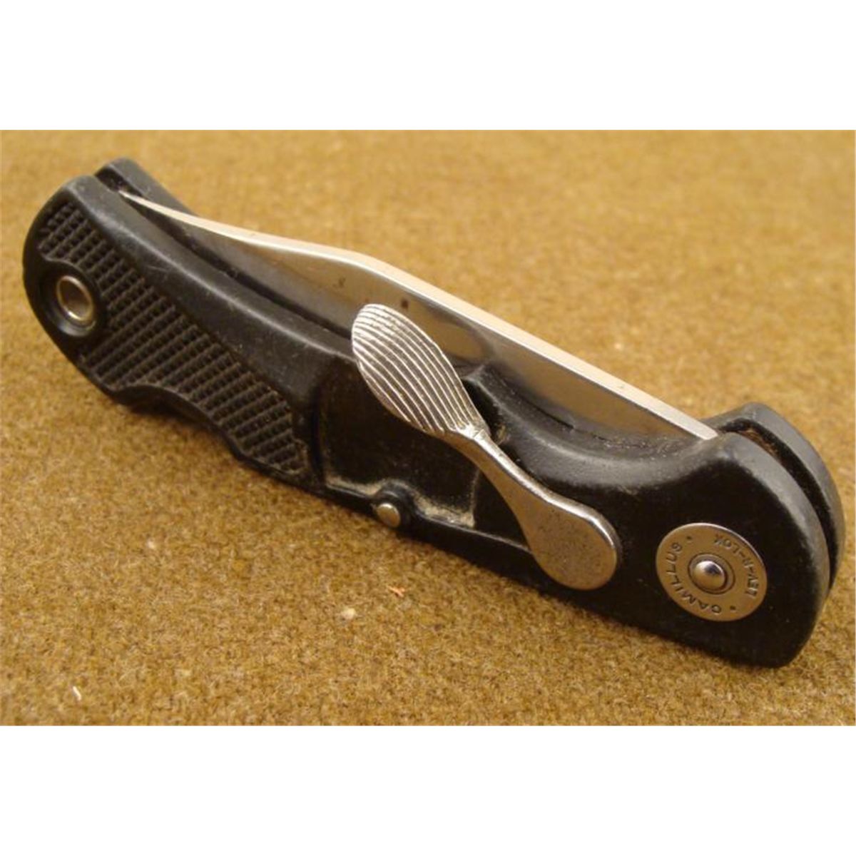 VINTAGE CAMILLUS POCKET KNIFE