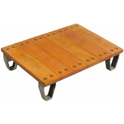 Salesman Sample Pallet Holder