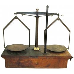 Christian Becker Gold Scale