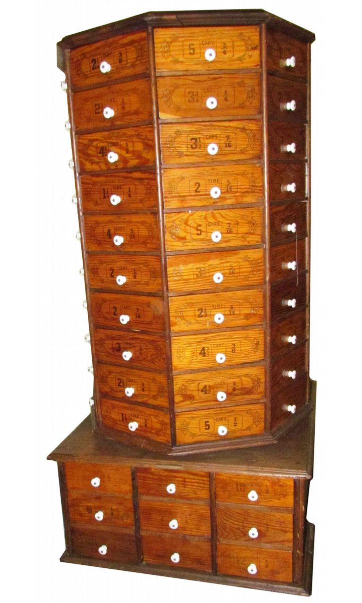 Hardware Store Revolving Bolt