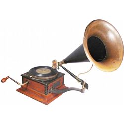 Victory Talking Machine Type "R"