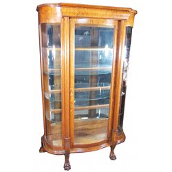 Quarter Sawn Oak China Cabinet
