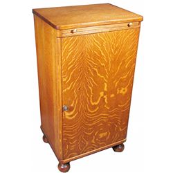 Quarter Sawn Oak Bar Cabinet