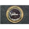 Image 2 : Las Vegas Hilton, Limited Edition Two-Tone $10 Gaming Token, "24th Century, .999 Fine