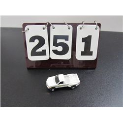 Ertl 1680Q John Deere - 1/64th Scale Ford F-350 Dually