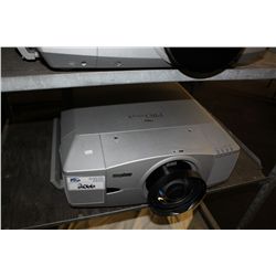 SANYO PRO XTRAX MODEL PLC-XF45 10,000LUMEN