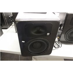JBL LSR 28P LINEAR SPACIAL REFERENCE BI-AMPLIFIED