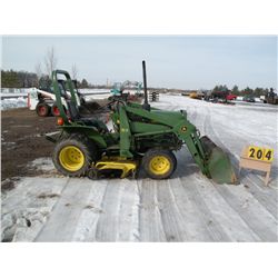 John Deere 650 w/John Deere Model 67 loader    SN- CH0650S008774