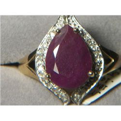 10k GOLD RUBY RING SIZE 8
