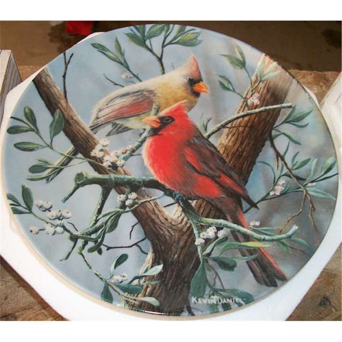 4 Cardinal Collector Plates, 1 "Cardinals in Winter" By Sam Timm