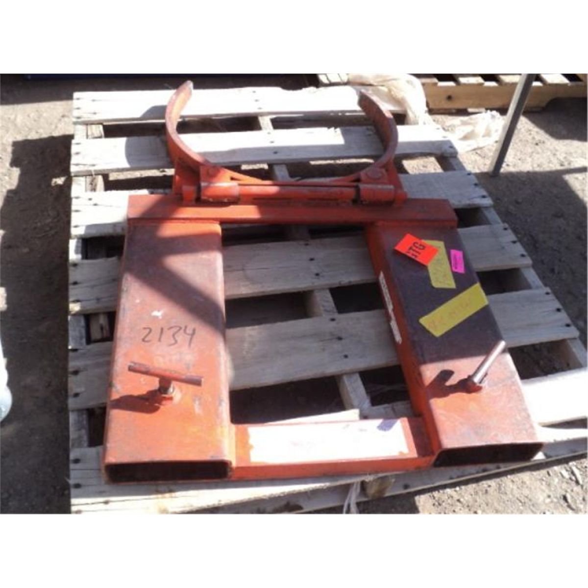 WESCO FORK MOUNTED DRUM GRAB {print sequence} 50495