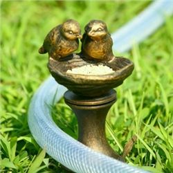 Lovebirds Hose Guard