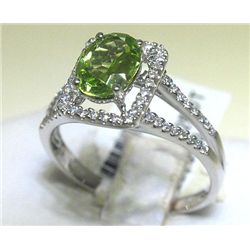 Peridot and .27 Carat Diamonds 18K White Gold Ring