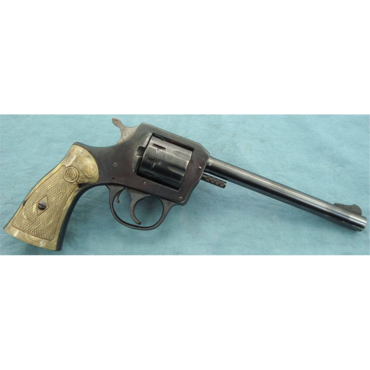 H&R Model 922 22 cal. Revolver