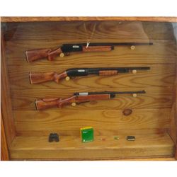 Miniature V Pederson Carved Gun Rack