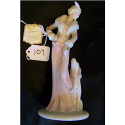 Elegance Porcelain Figurine - Elizabeth