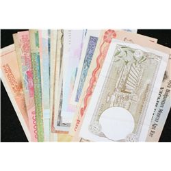 Foreign Bank Notes, various dates, conditions & denominations, lot of 25