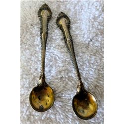 2 Sterling mini salt spoons - point 2 ounce