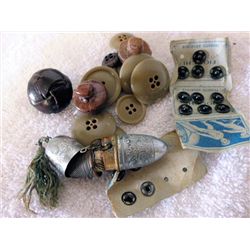 Bag lot old buttons and metal sewing kit