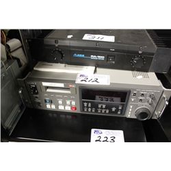 SONY DIGITAL AUDIO RECORDER PCM-7040