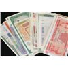 Image 1 : Foreign Bank Note, various dates & denominations, Crisp & UNC, lot of 100 from 100 different countri