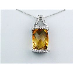 Stylish 14K WG Ladies "Bulgari" Inspired Necklace
