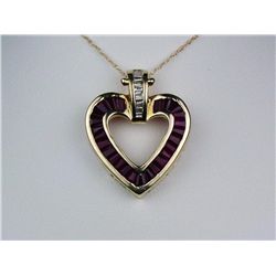 Fabulous 14K YG Ladies Heart Design Necklace
