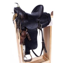 Porter Saddle