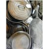 Image 2 : Group lot of iron cookware