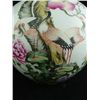 Image 2 : Vase depicting "Peaches & Peacock"