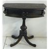 Image 2 : 5 various mahogany tables