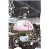 Image 1 : Chandelier & kerosene lamp