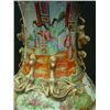 Image 2 : Rose Medallion vase