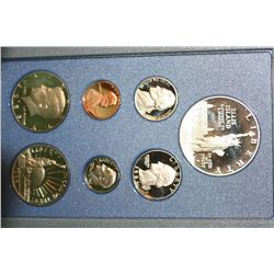 1986 US Mint Prestige Proof Set w/Commerative Ellis Island $1 & Half Dollar