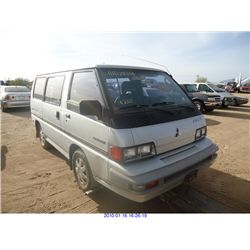 1989 - MITSUBISHI VAN