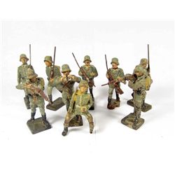 LOT OF 9 C. 1930'S GERMAN LINEOL TOY SOLDIERS